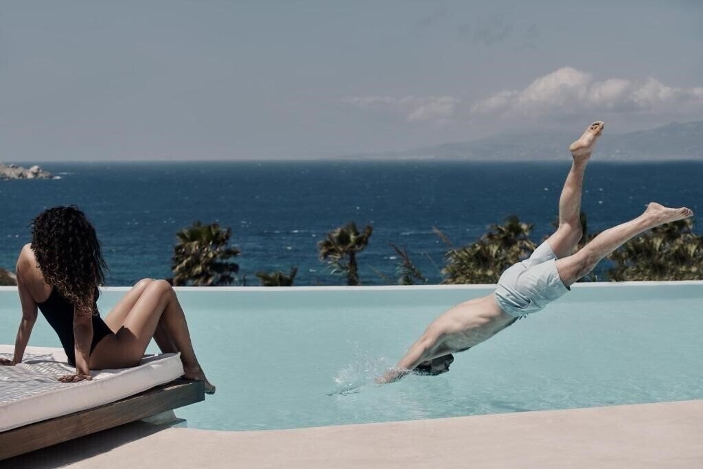 Готель Mykonos Earth Suites (Adults Only) 4*