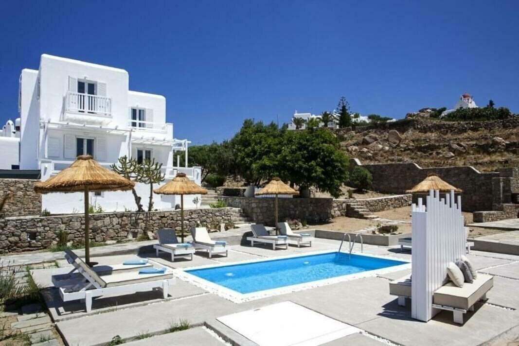 Отель Thalassa Prive Villas 4*