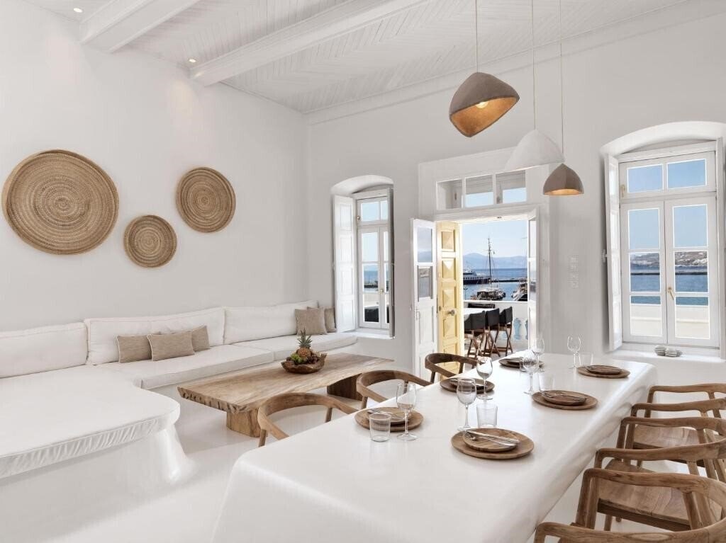 Отель Villa Kampani 4*