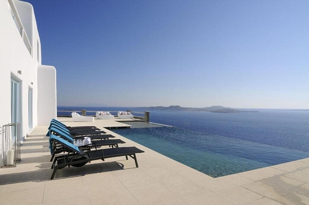 Готель Villa Sunbird 4*