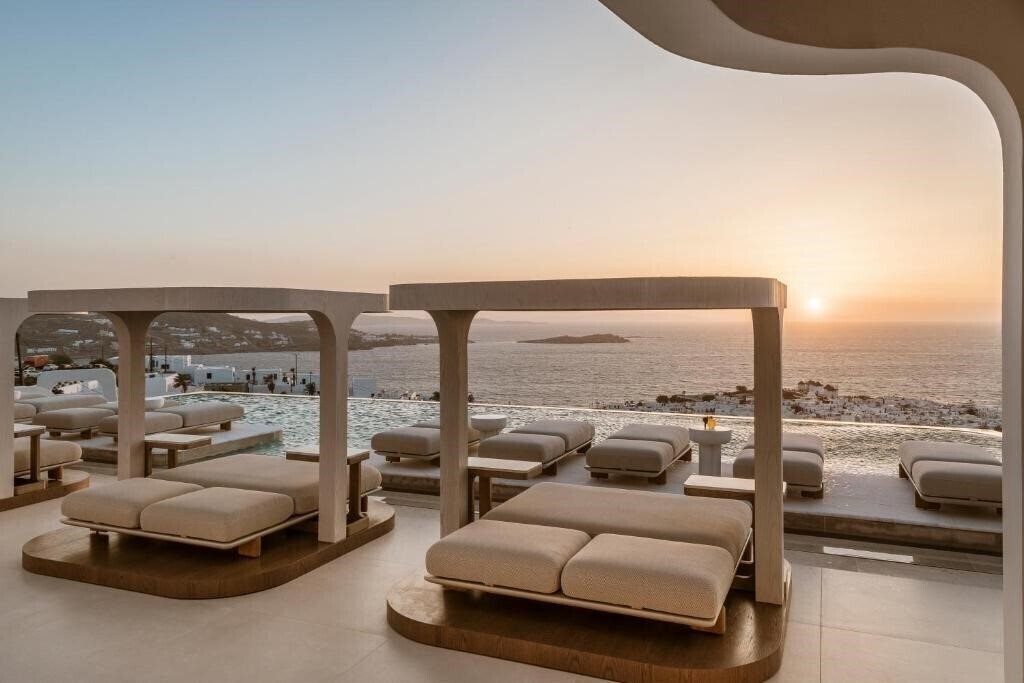 Готель Lovia Mykonos 5*