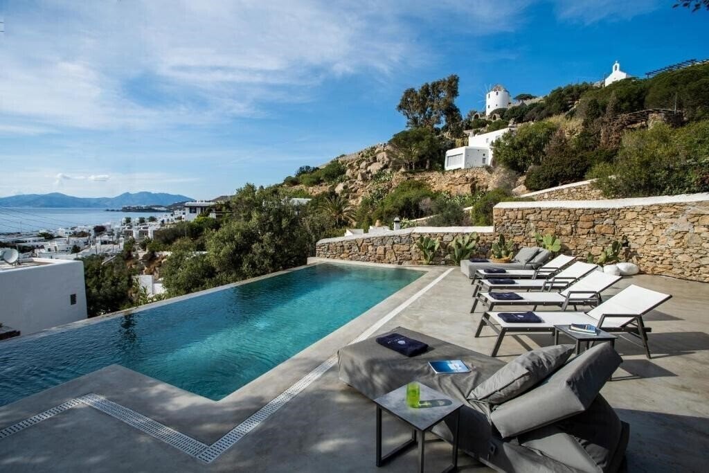 Отель Villa Opal 4*