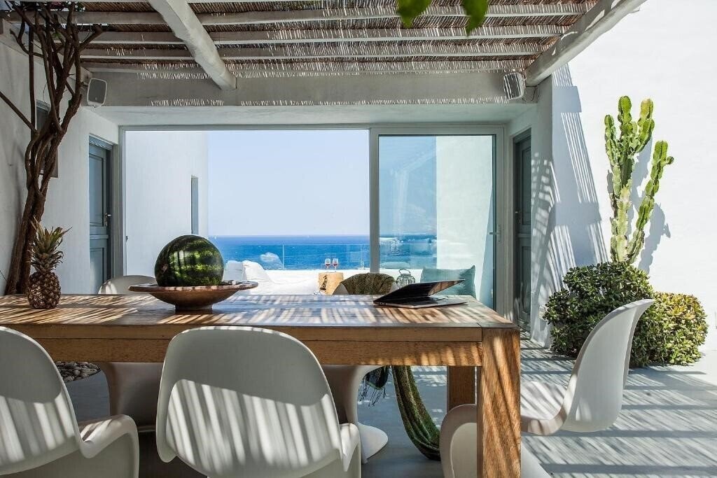 Фото Villa Opal 4*