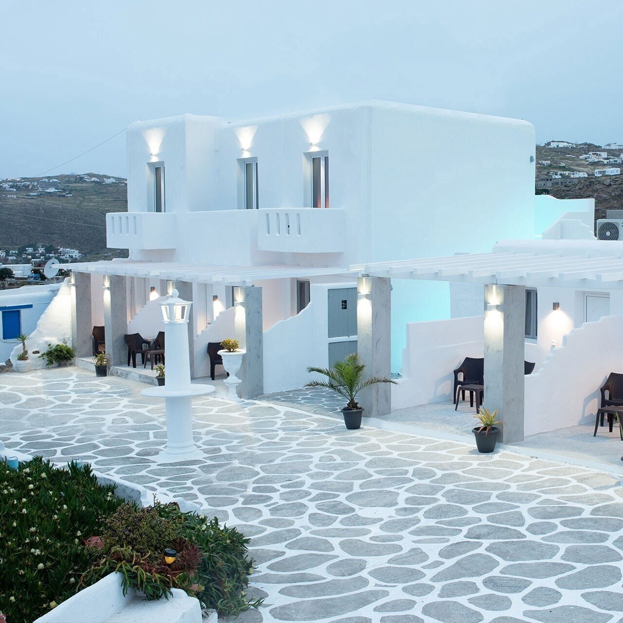 Отель Petra Mykonos Studios & Suites 3*