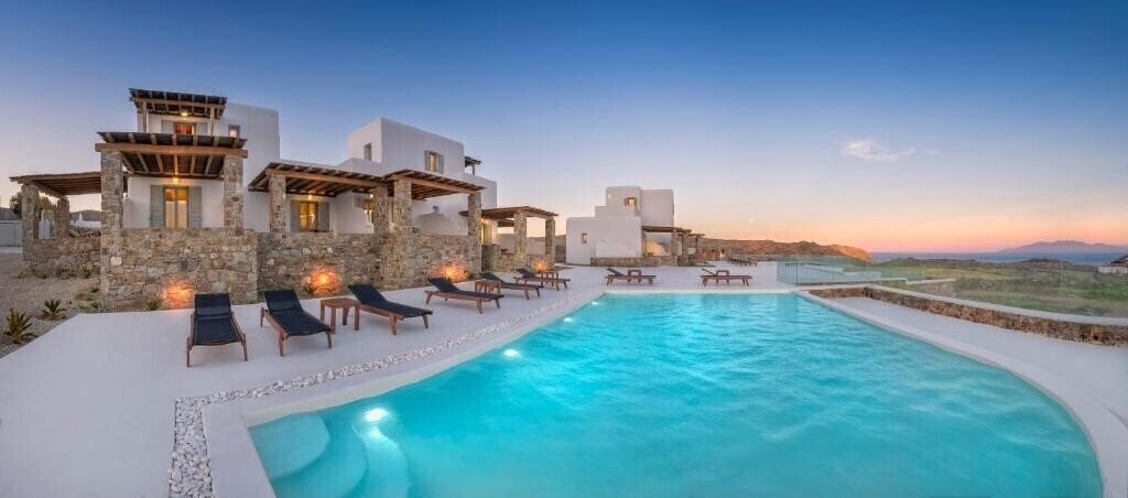 Фотографія Legendary Suites Mykonos 3*