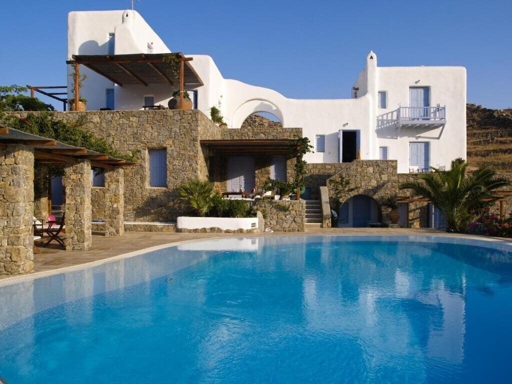 Отель Nama Villas 3*