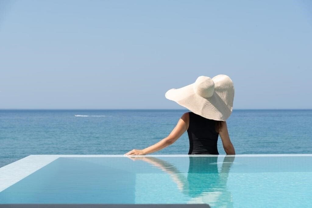 Отель Zen Art Villa 4*