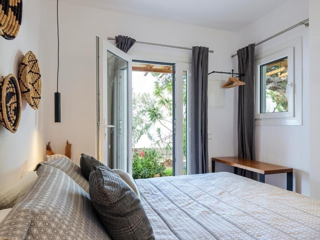 Фото Secret Garden Apartments 3*