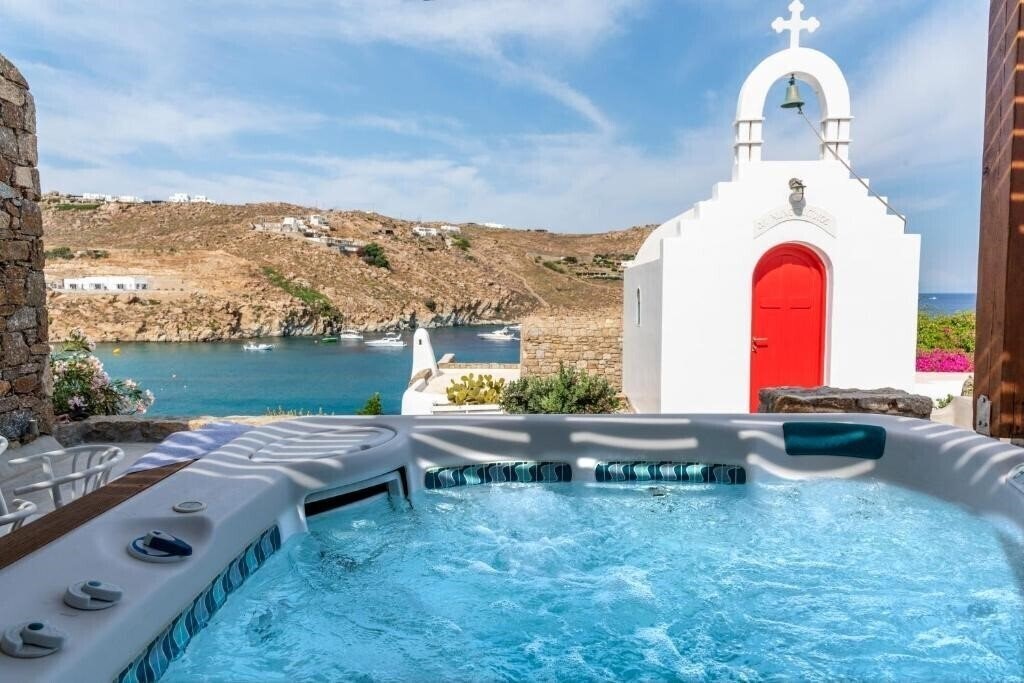 Картинка Etesians Luxury Suites 3*