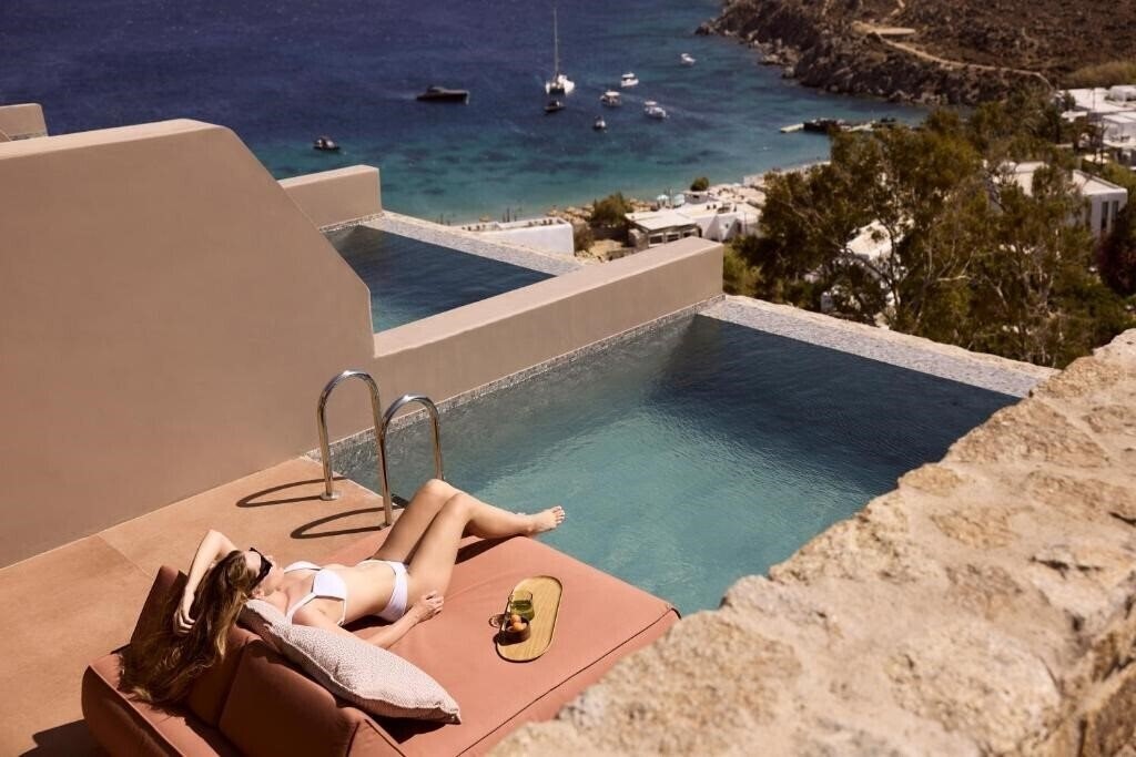Готель Ethereum Mykonos 5*