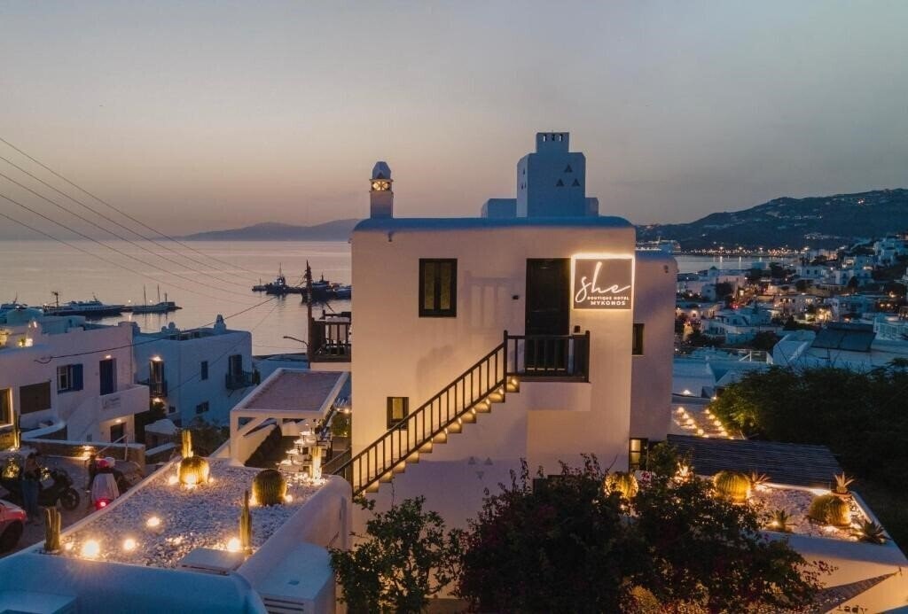 Отель She Mykonos Boutique Hotel 3*