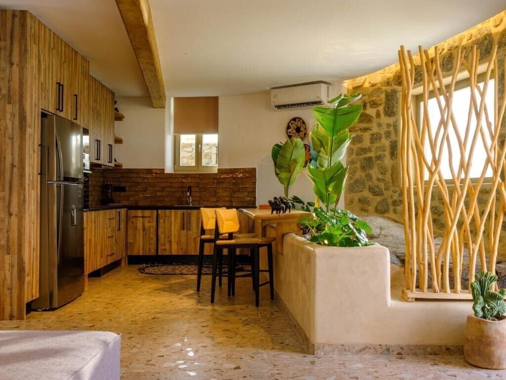Фотография Vrachos Suites Mykonos 3*