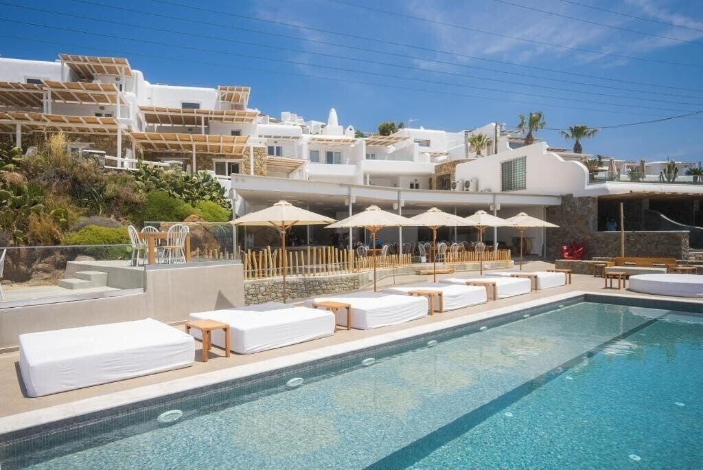 Фото New Paradise Beach Resort Mykonos 3*