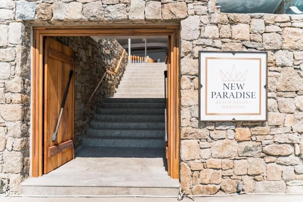 Картинка New Paradise Beach Resort Mykonos 3*