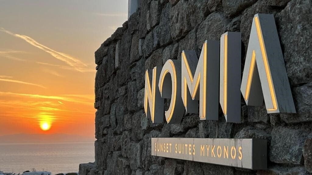 Картинка Nomia Sunset Suites Mykonos 5*