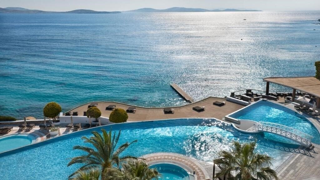 Готель Saint John Hotel Villas & SPA 5*