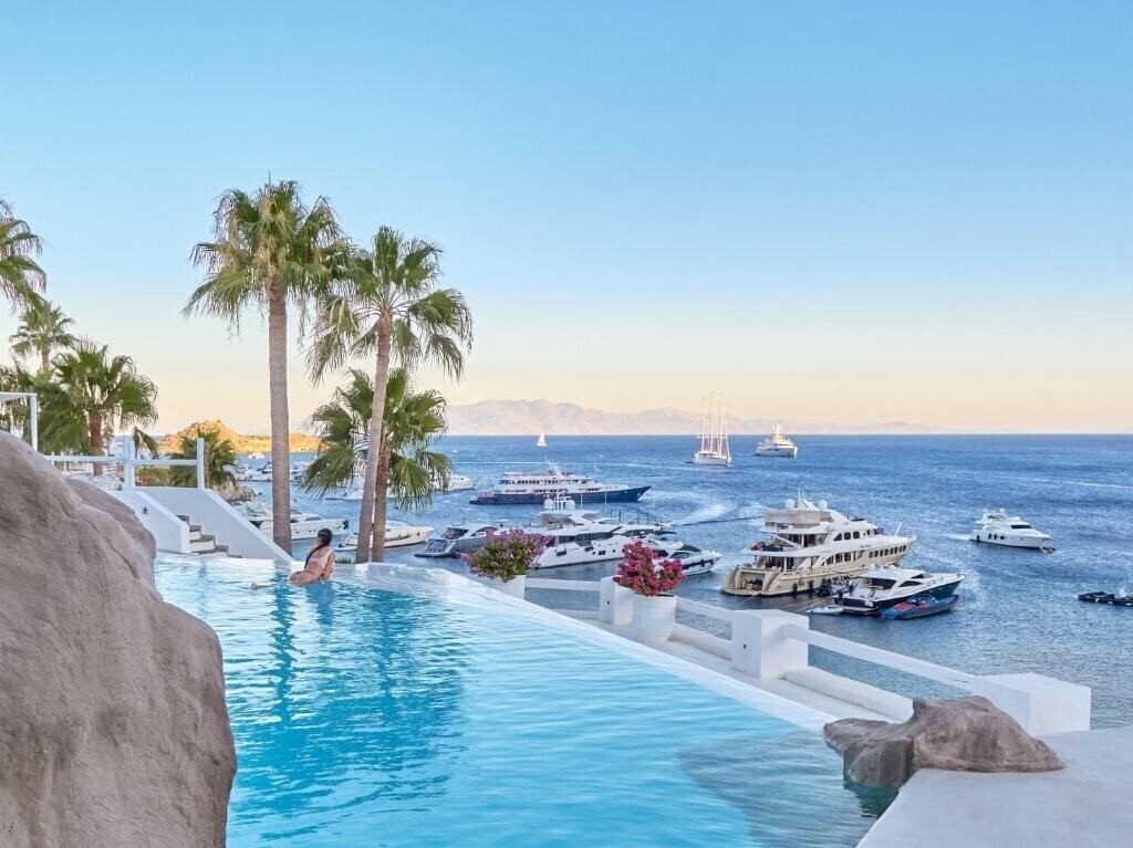 Фото Grecotel Mykonos Blu 5*