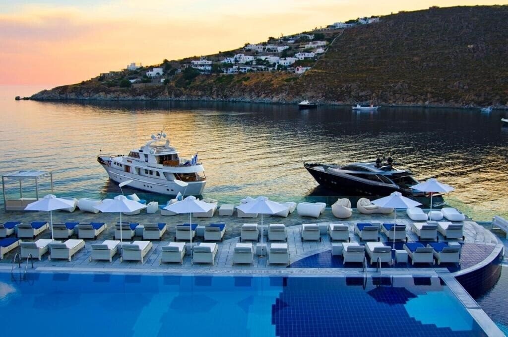 Фото Petasos Beach 4*