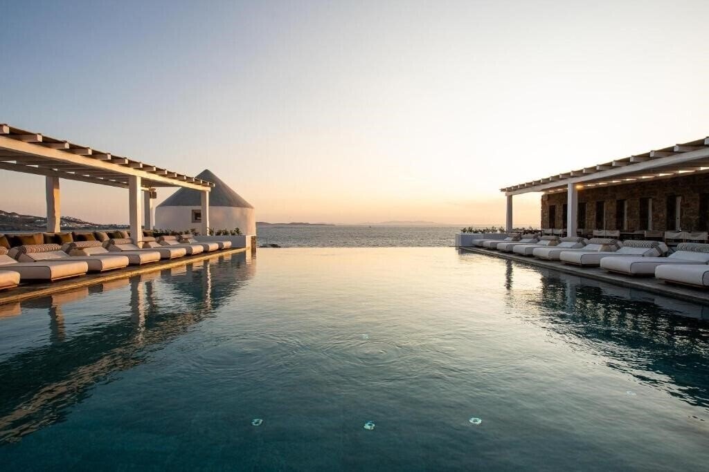 Фото Porto Mykonos 4*
