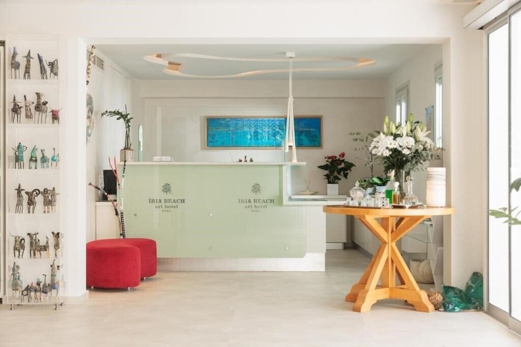Фотографія Iria Beach Art Hotel 4*