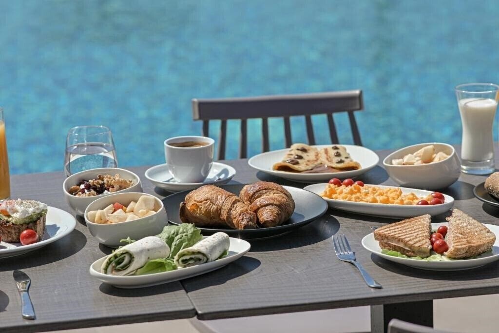 Картинка Naxos Finest 3*