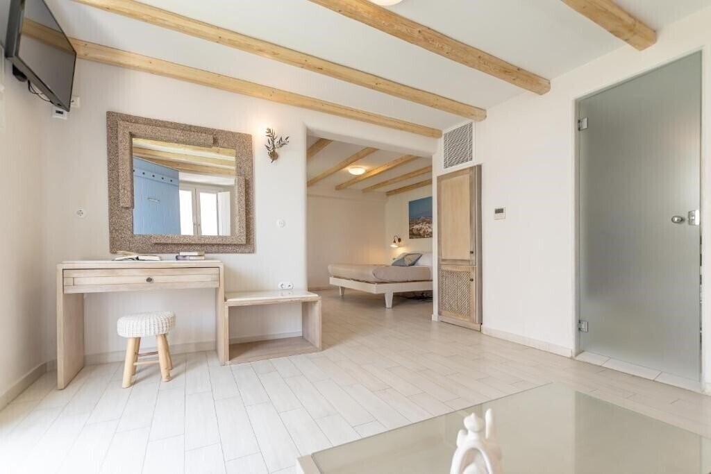 Картинка Naxos Island Hotel 5*