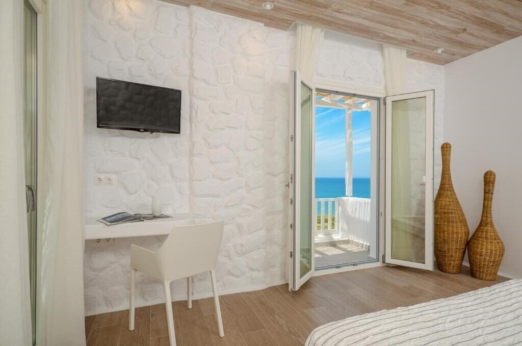 Зображення Cyano Suites 4*