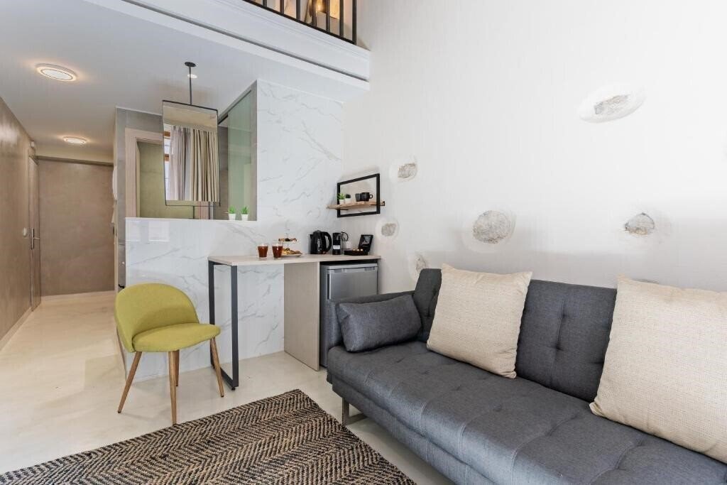 Фотографія Mitos Suites 4*