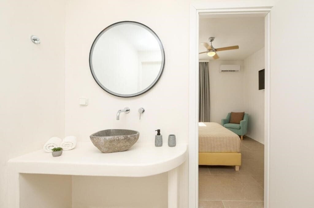 Фотография Naxos Palace Hotel 4*