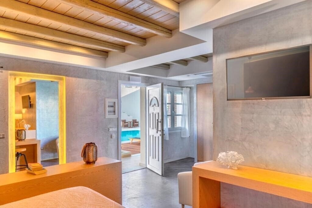 Фотография Nissaki Beach Hotel 5*
