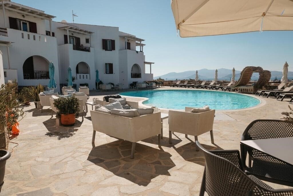 Готель Naxos Mare Studios 3*
