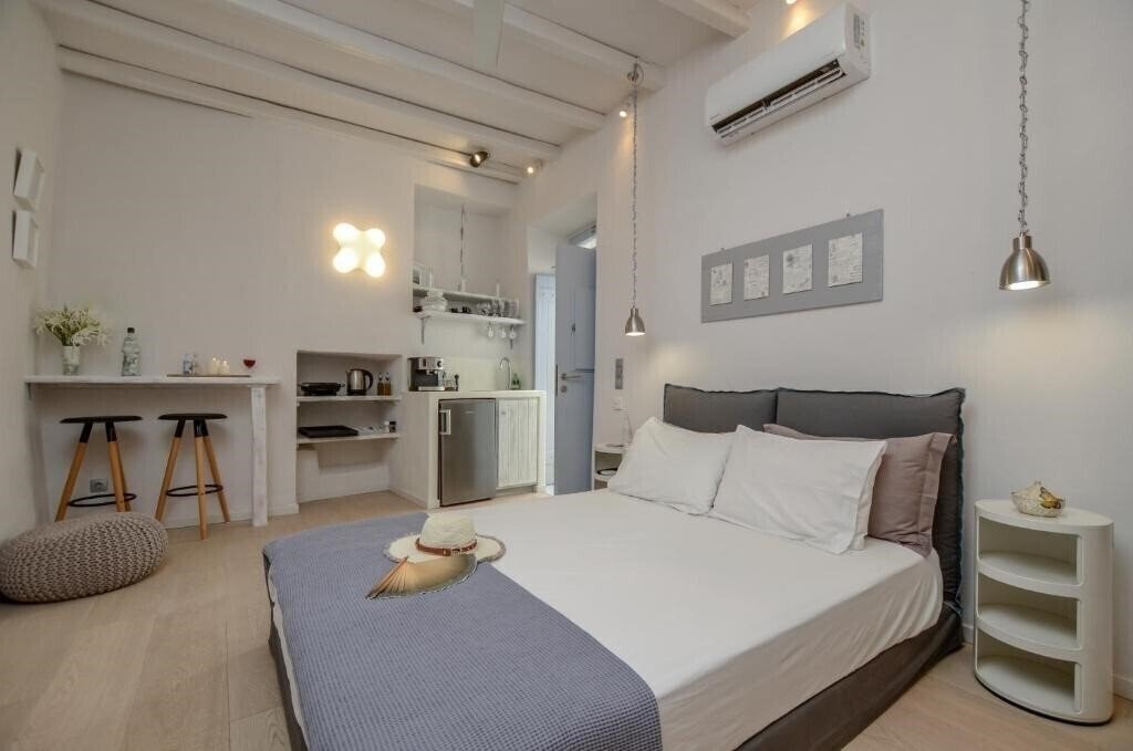 Фото Venetian Suites 3*