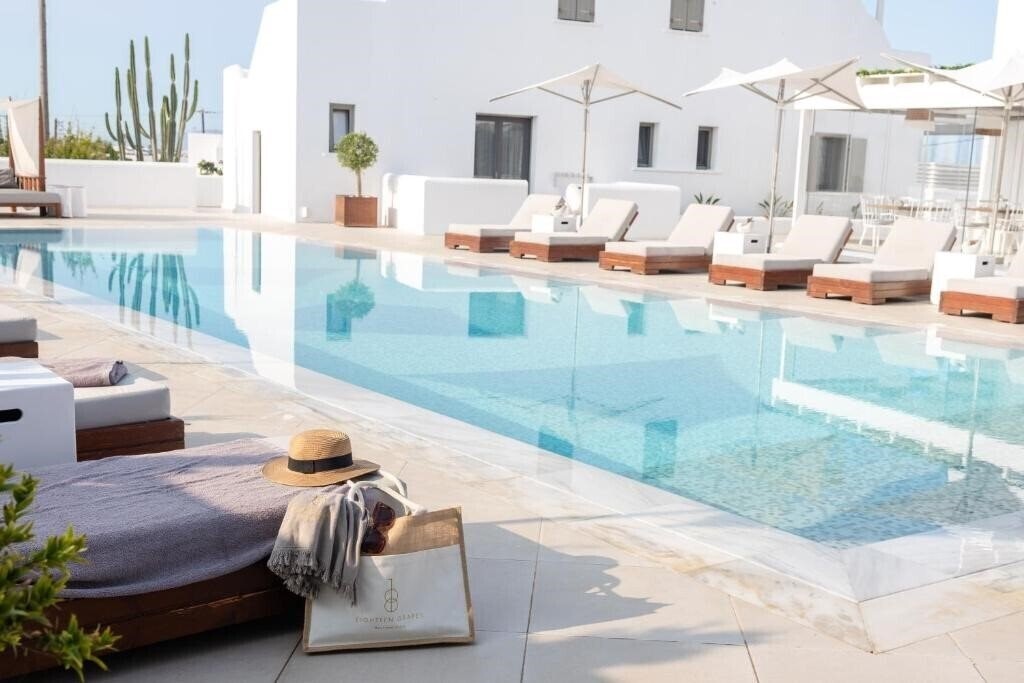 Готель 18 Grapes Hotel 4*