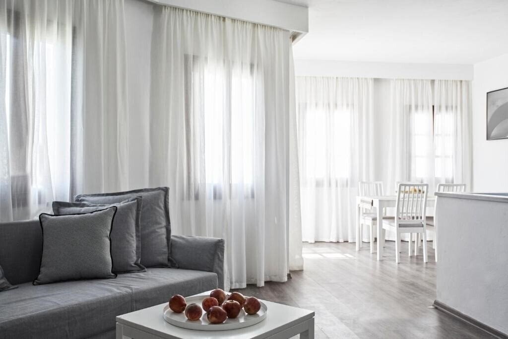 Зображення Sunrise Paros by Mr & Mrs White 3*