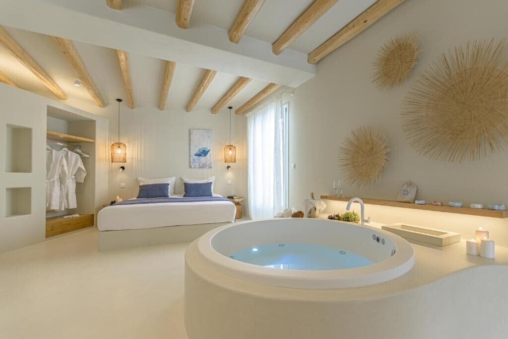 Отель Antony Suites Adults Only 4*