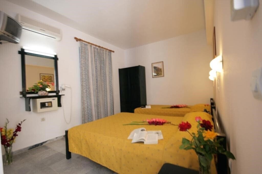 Фото Sunny Beach Studios 3*