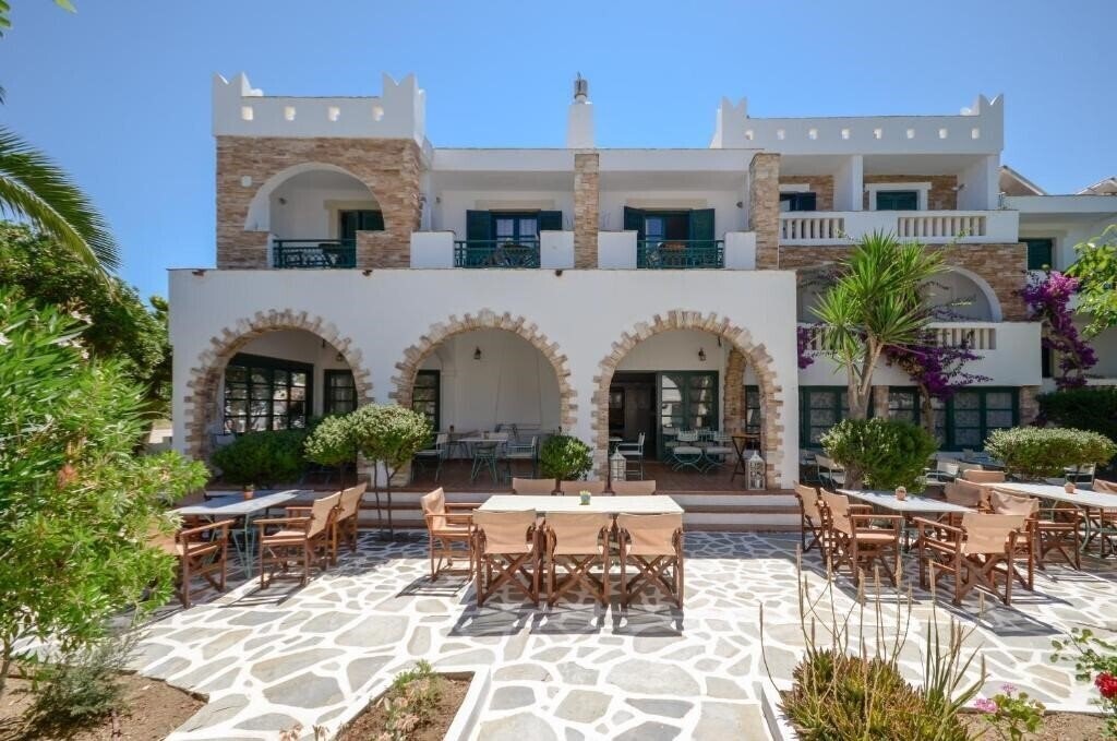 Фотографія Hotel Naxos Beach 2*