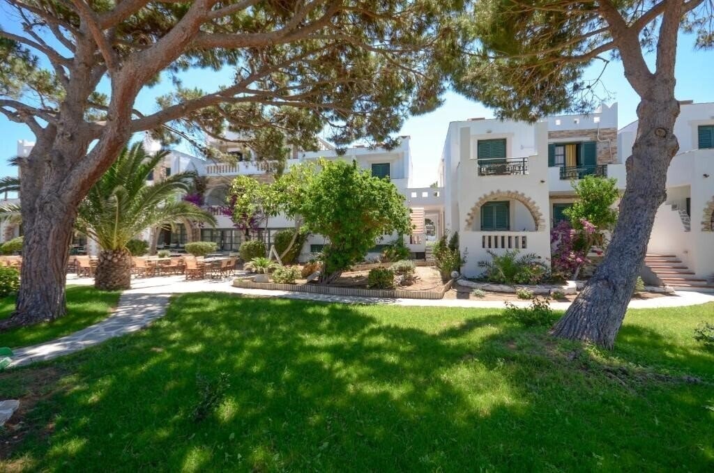 Фото Hotel Naxos Beach 2*