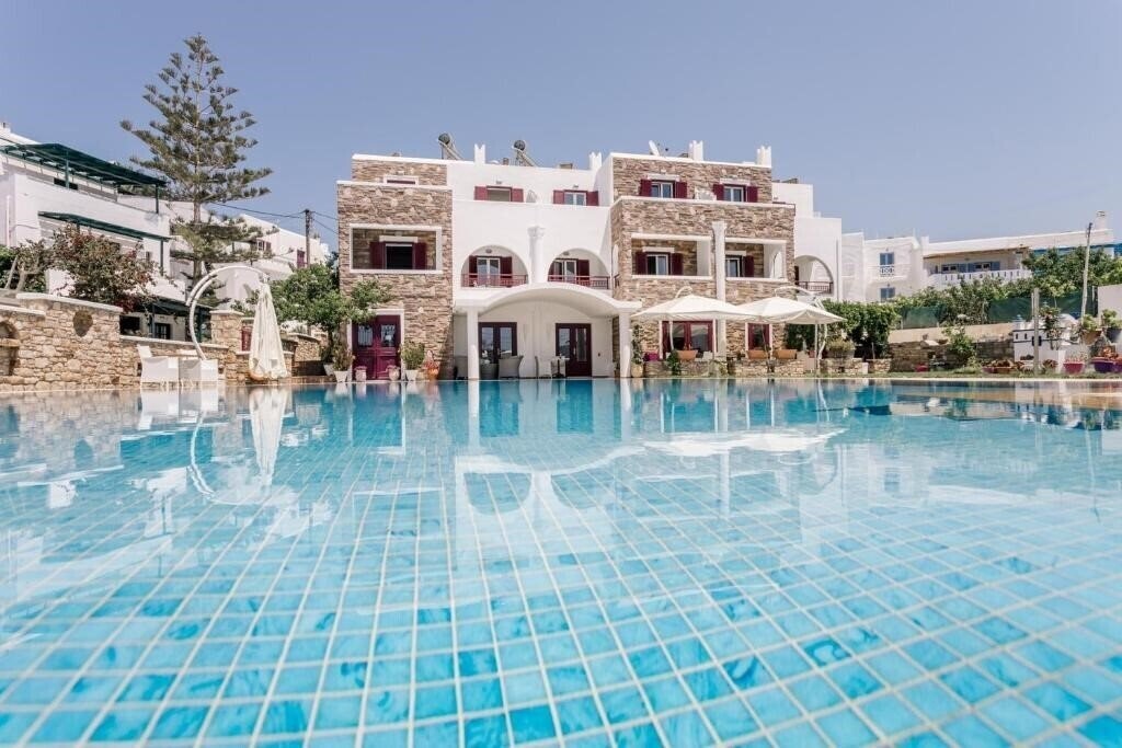 Отель Ariadne Hotel 3*