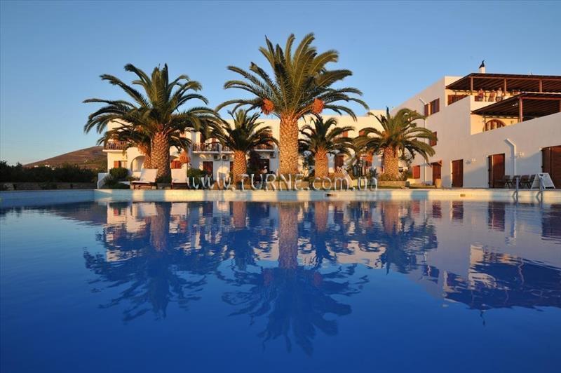 Готель Eri Hotel 3*