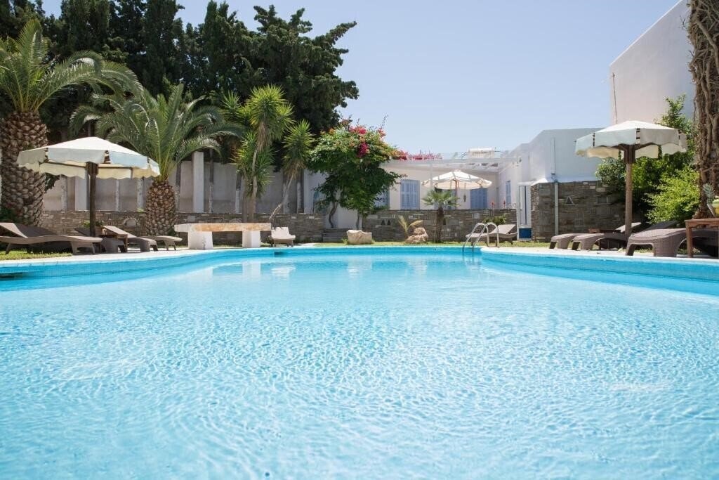 Готель Hotel Galinos 2*