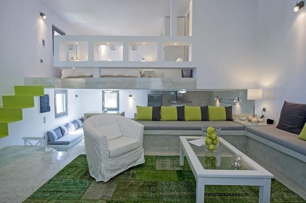 Фотографія Naoussa Hills Boutique Resort 4*