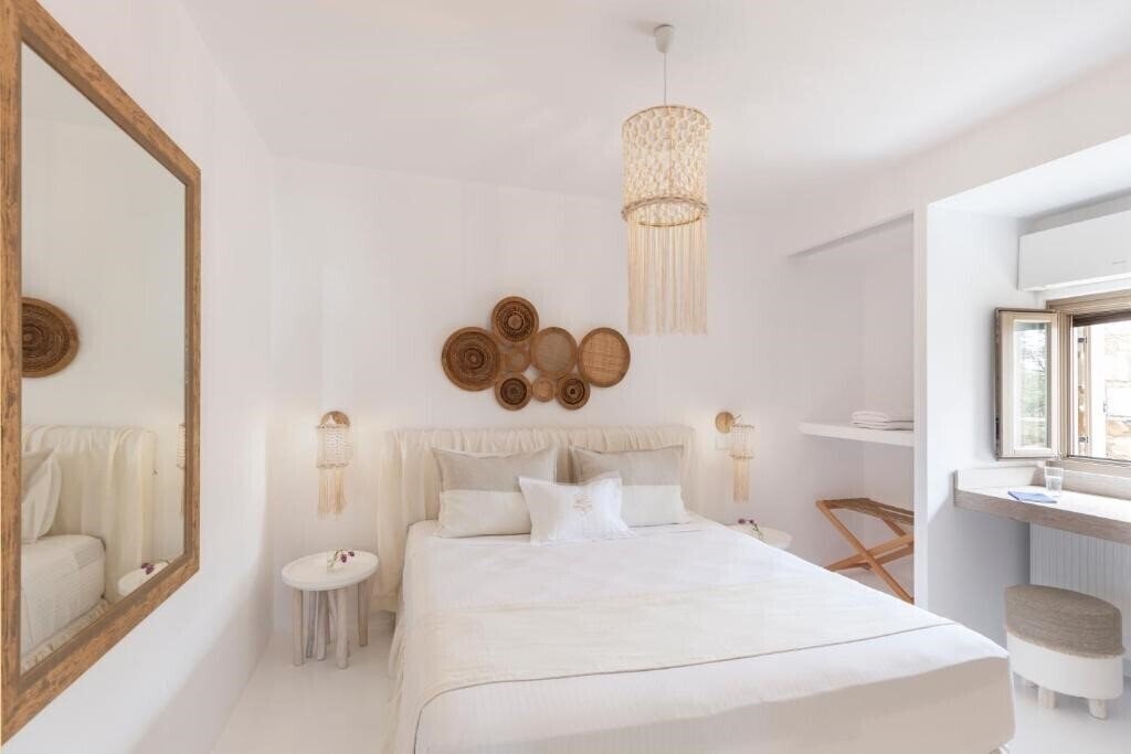 Зображення Amalgam Homes Paros 4*