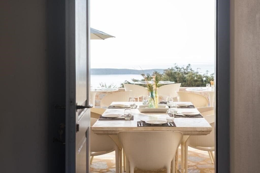 Фото Calme Boutique Hotel 4*