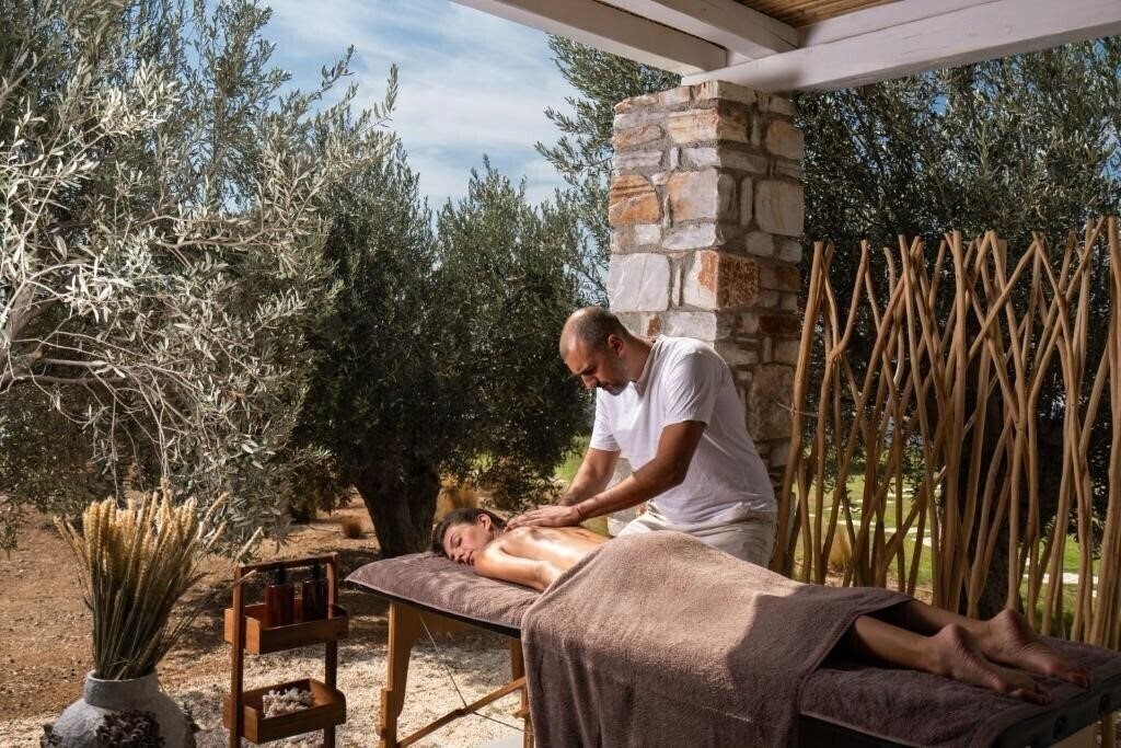 Фотографія White Dunes Luxury Suites 4*