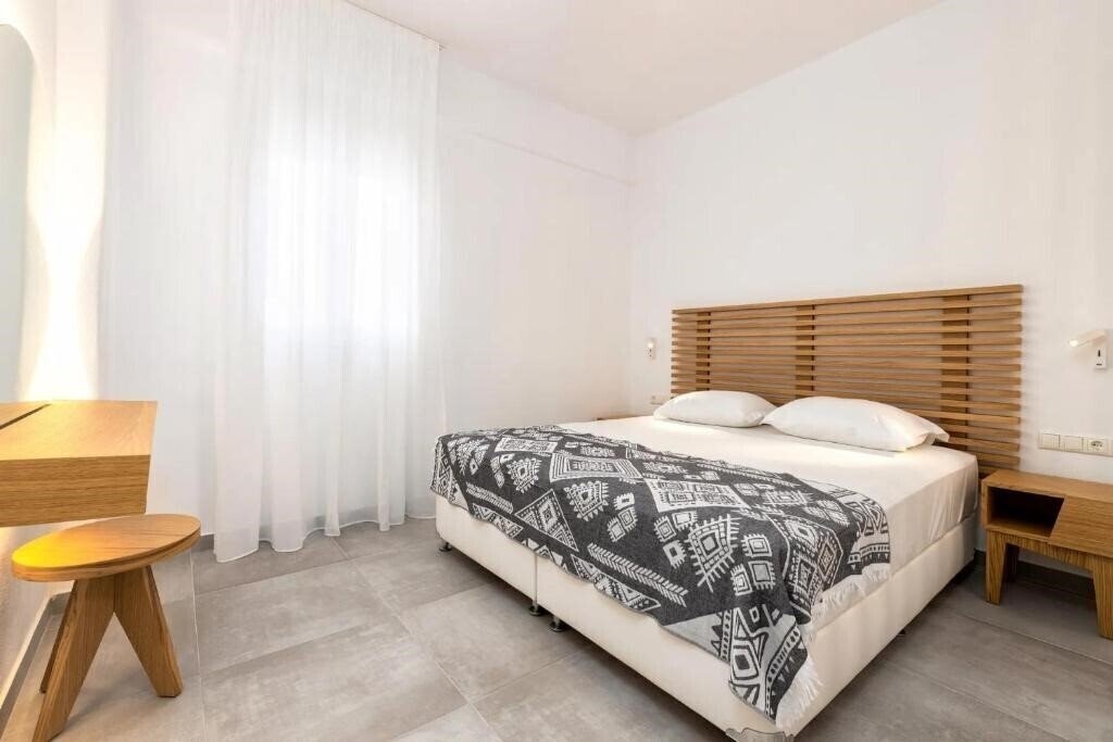 Картинка Golden Beach Paros 3*