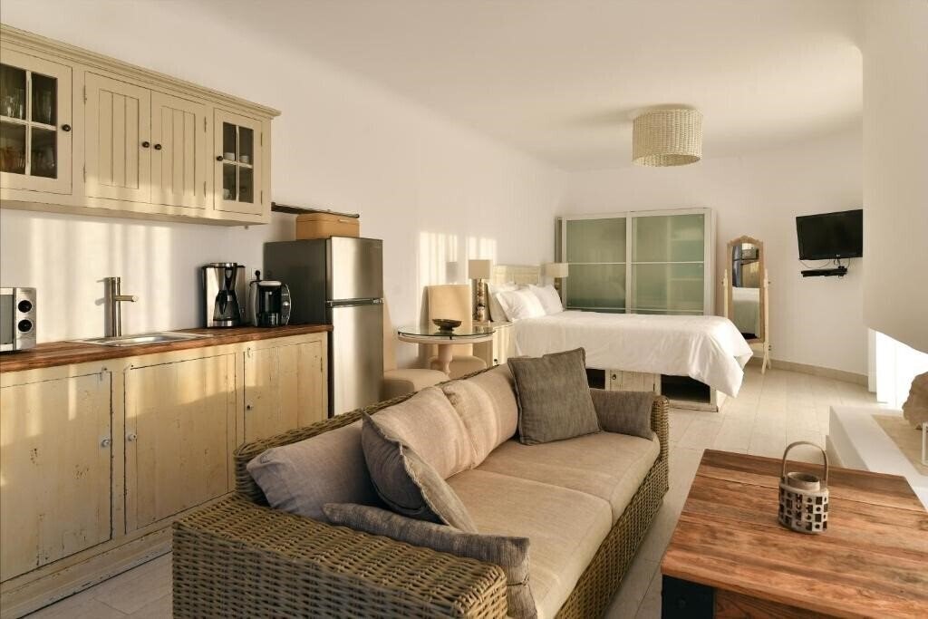 Фото Paros Butterfly Villas 3*