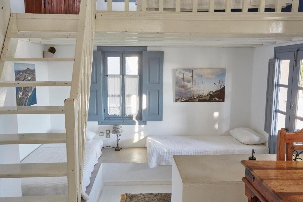 Отель 9 Muses Exclusive Apts Patmos 3*