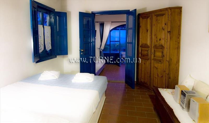 Фотография 9 Muses Exclusive Apts Patmos 3*