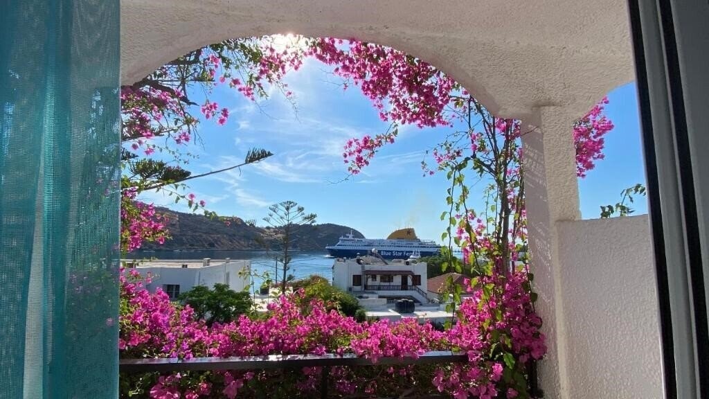Готель Skala Hotel 3*